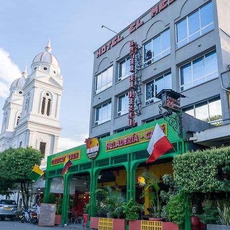 Hotel El Meson La Dorada Exterior photo